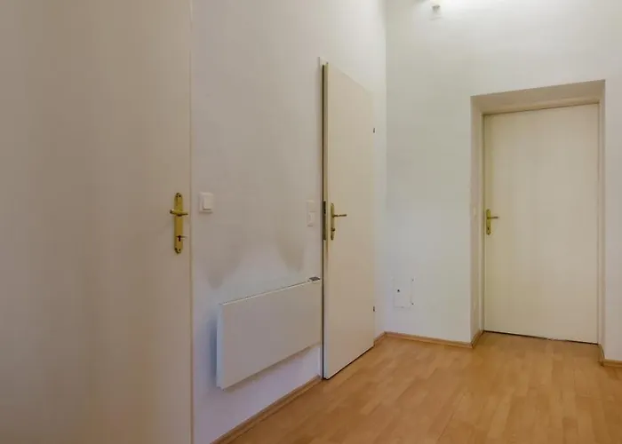 Διαμέρισμα Cozy In The Heart Of The